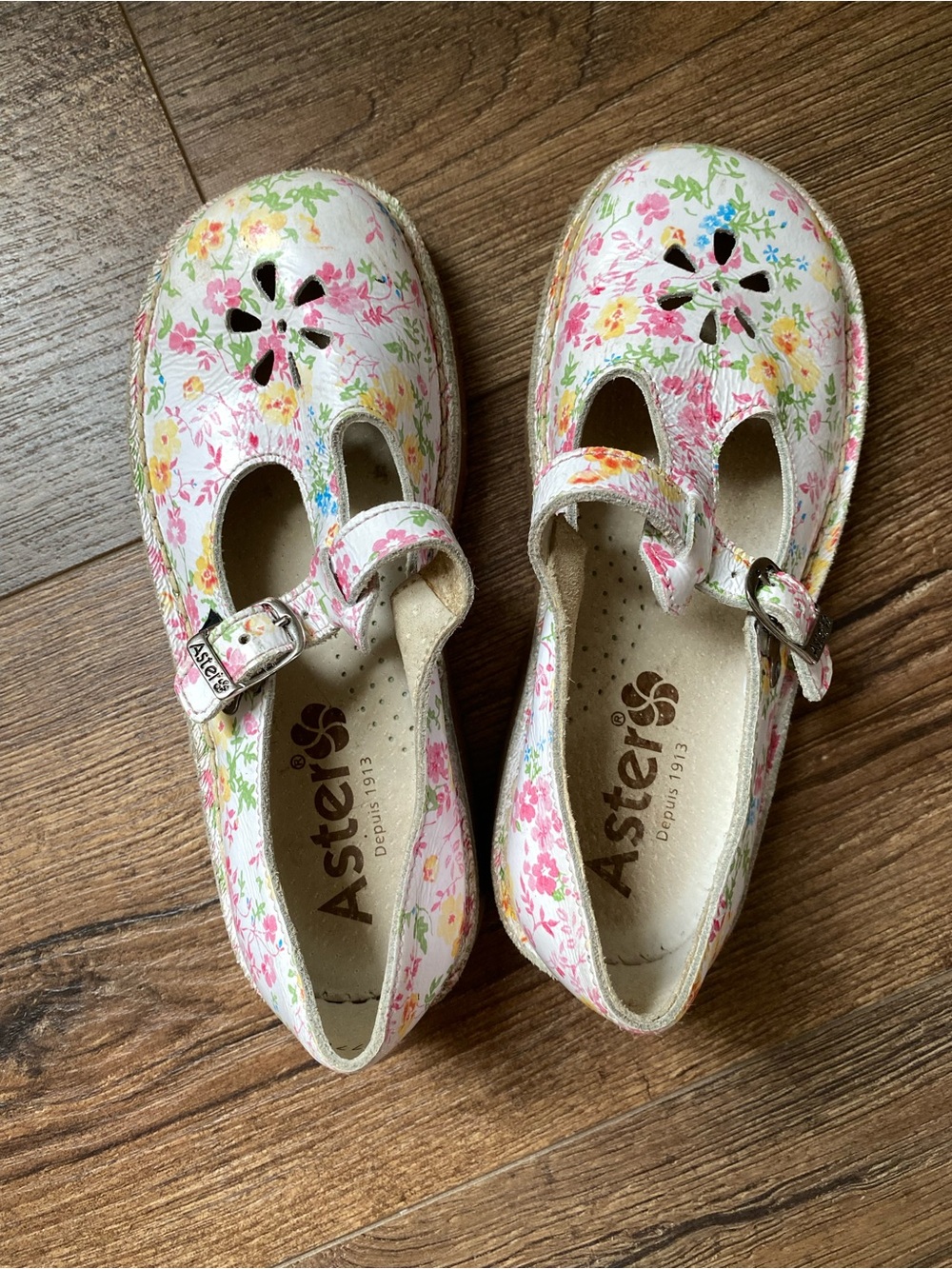 Aster Floral Girls Shoes